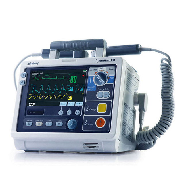 Дефибриллятор-монитор Mindray BeneHeart D3 с функцией электрокардиостимуляции: фотографии